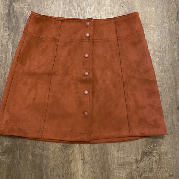 Gap Faux Suade Mini Skirt - Picture 3 of 4